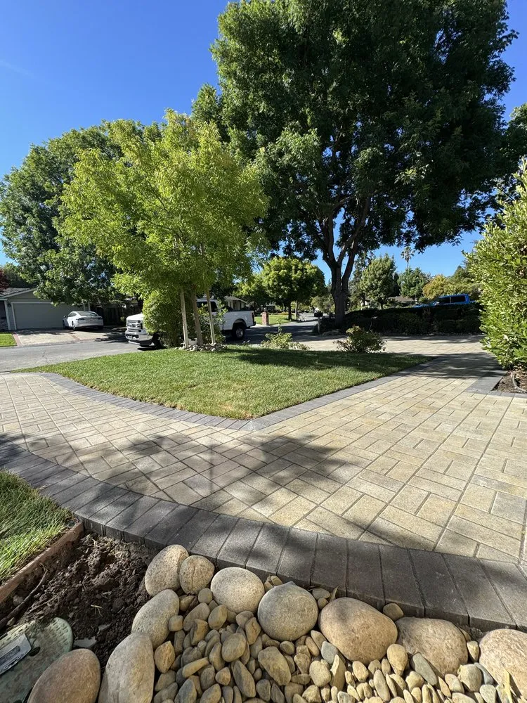 Affordable residential landscaping for residential properties in Palo Alto, CA by New Era Design