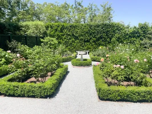 New Era Landscape & Garden Service Logo