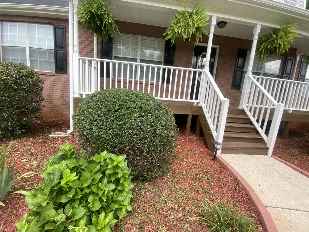 Custom yard cleanup service in McDonough, GA by New Era Landscaping & Lawn Care