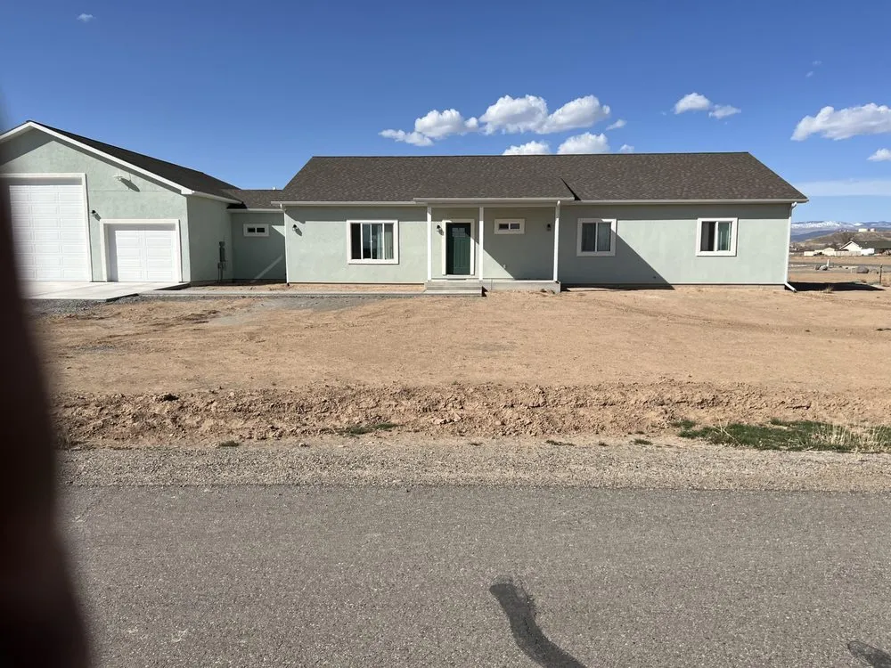 Expert garden landscaping in Austin, CO by New Era Lawnscaping