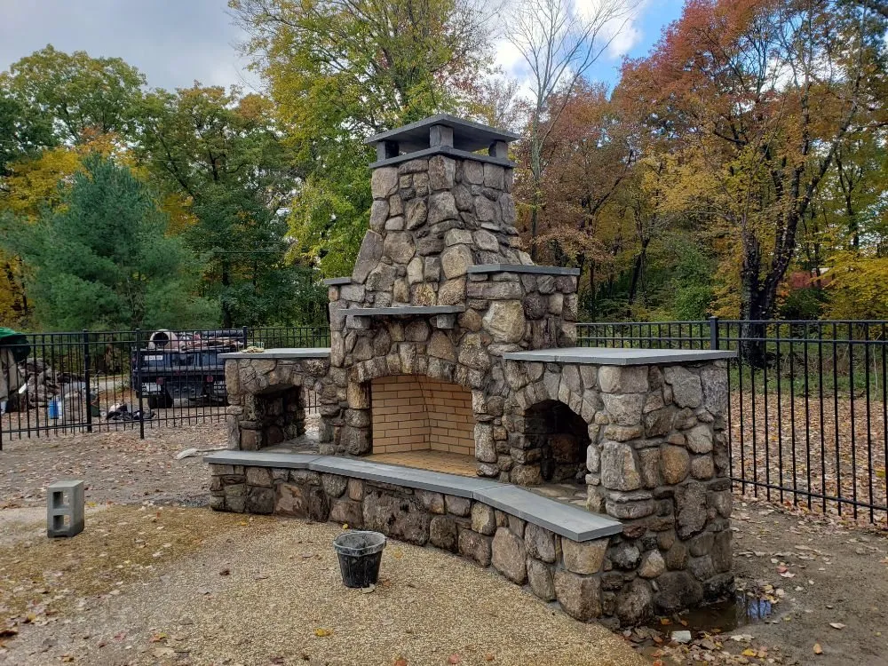 Affordable lawn care service in Pawtucket, RI - New Era Masonry and Construction