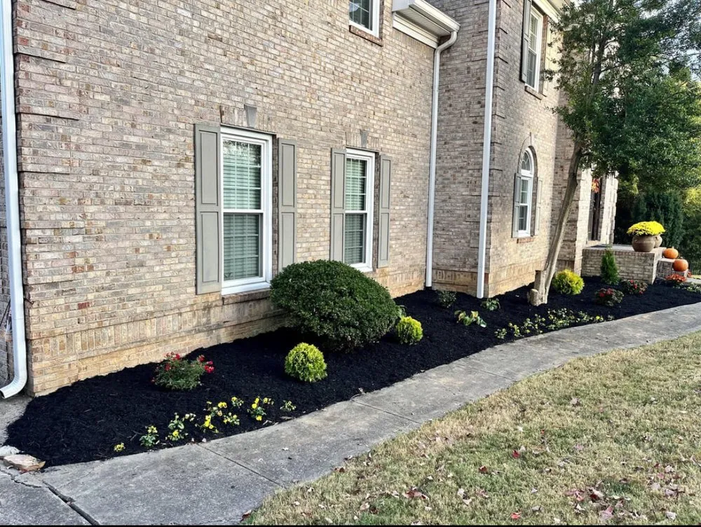 Custom garden landscaping experts serving Monroeville, OH - New Gen Landscaping