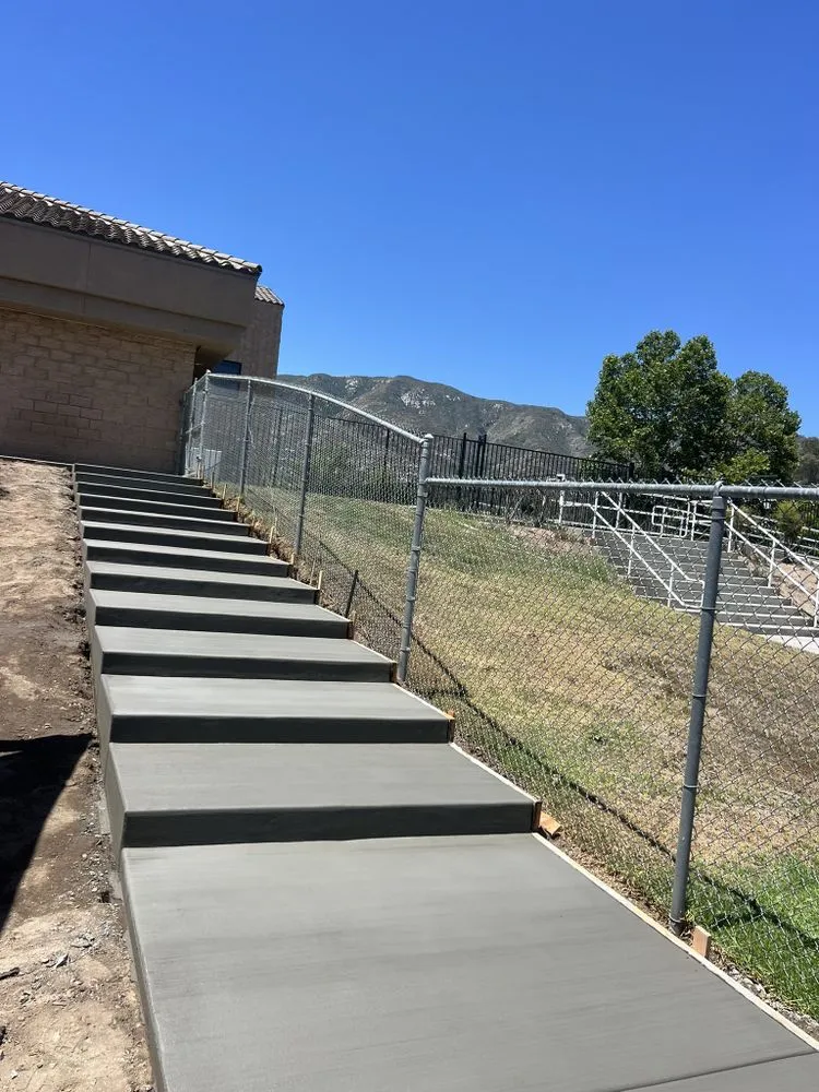 Custom lawn care service experts serving Menifee, CA - New Generation Landscape