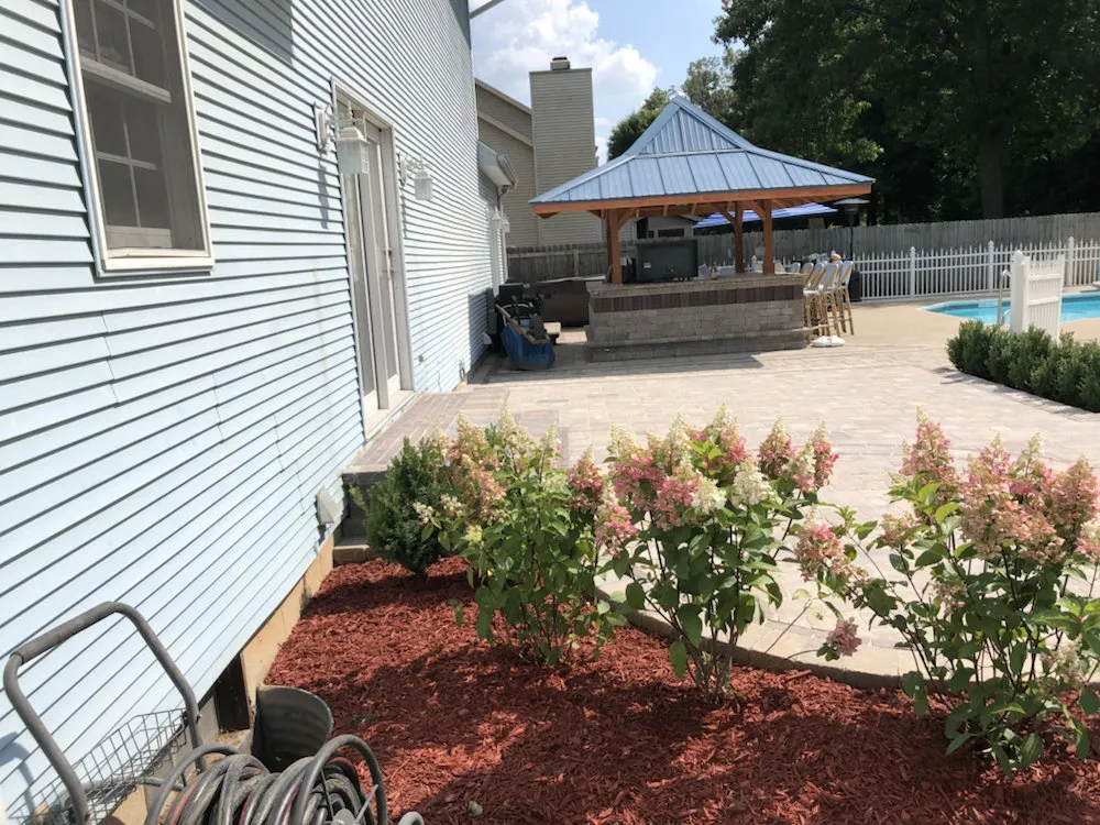 Top-rated garden landscaping in South Bend, IN - New Generation Landscaping and Lawn