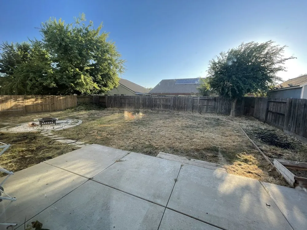 Custom garden landscaping with custom design in Sacramento, CA by New Generation Pool Construction