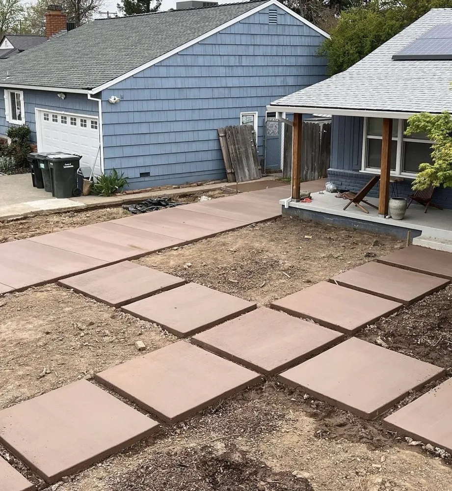 Top-rated yard cleanup service for year-round maintenance across Sacramento, CA - New Generation Pool Construction