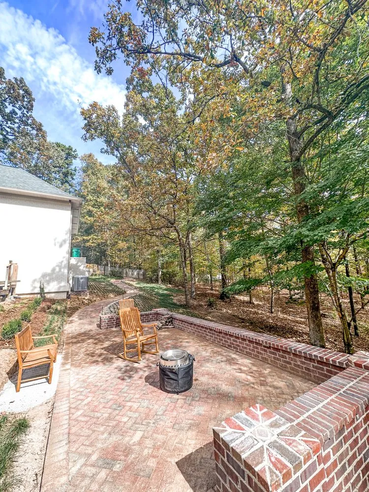 Local yard cleanup service experts serving Mccalla, AL - New Green Care Lawn Maintenance