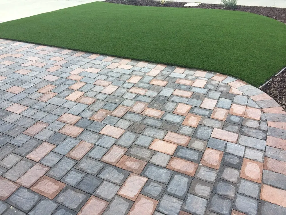 Reliable landscaping services experts serving San Diego, CA - New Green Landscape Company