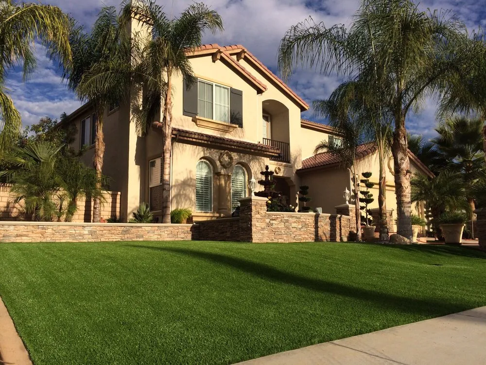 Local lawn care service experts serving San Diego, CA - New Green Landscape Company