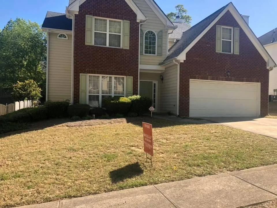 Reliable landscape installation for homes across East Point, GA - New Green Lawn