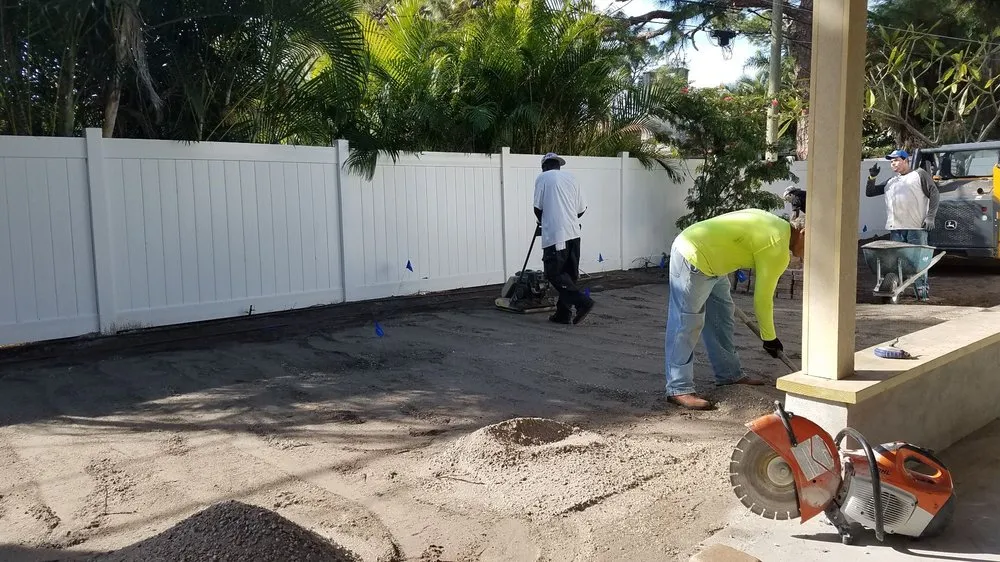 Affordable residential landscaping for homes in Saint Petersburg, FL by New Growth Gardening