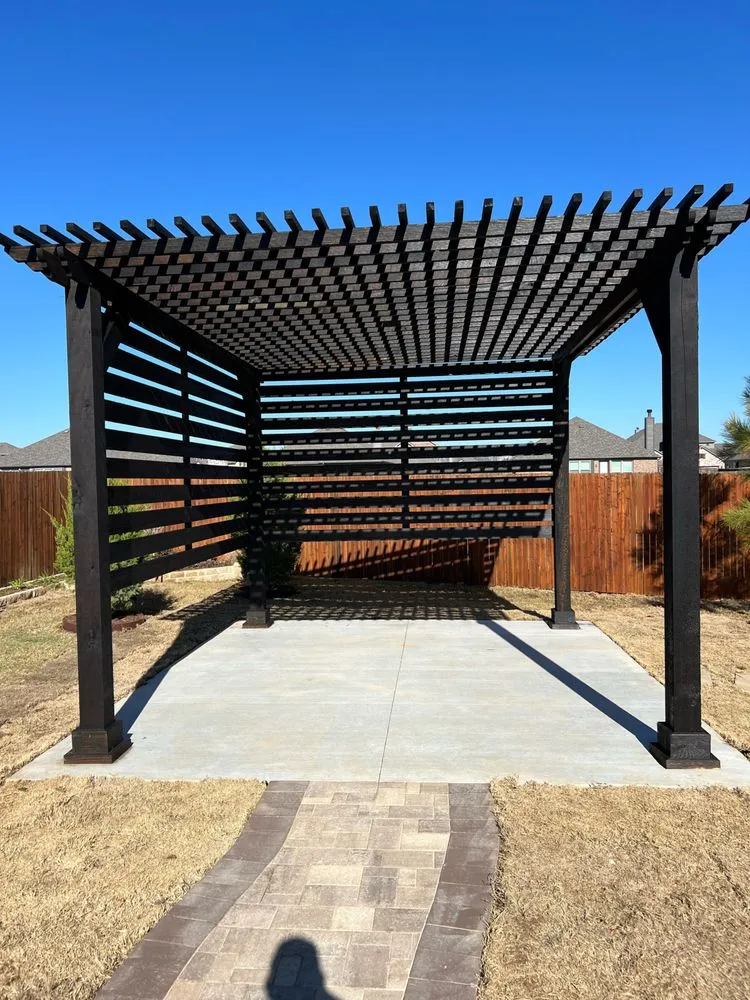 Affordable lawn mowing service in Pilot Point, TX - New Horizon Design & Build