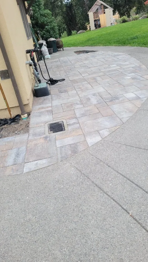 Affordable landscape design for residential properties in Petaluma, CA by New Horizon Lanscape