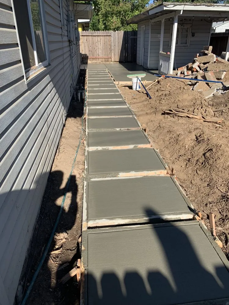 Trusted residential landscaping for beautiful yards in Rancho Cordova, CA by New Image Landscaping & Construction