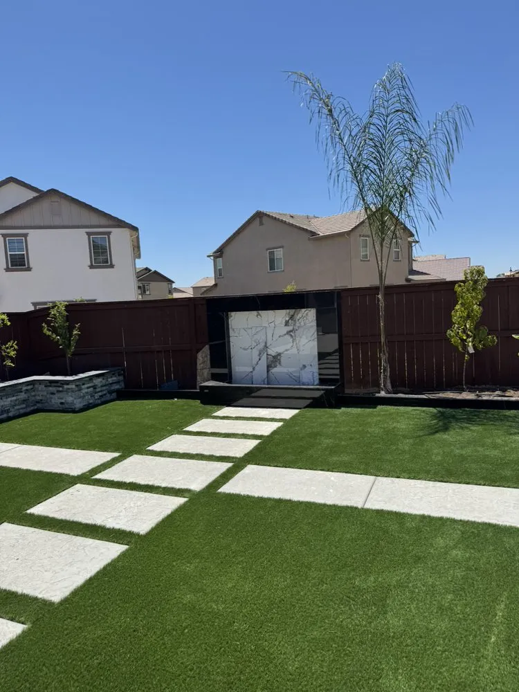 Custom garden landscaping for homes in Rancho Cordova, CA by New Image Landscaping & Construction