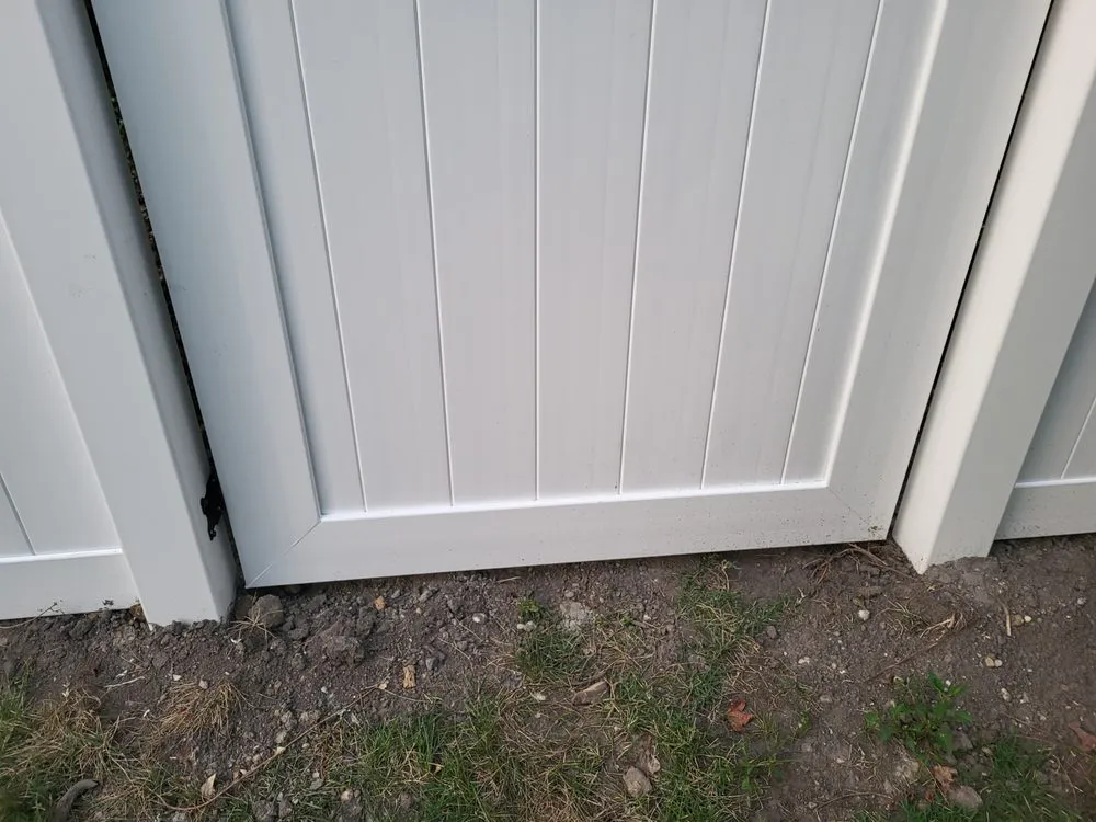 Local residential landscaping experts serving Lakewood, NJ - New Jersey Best Lawns, Sprinklers & Fencing