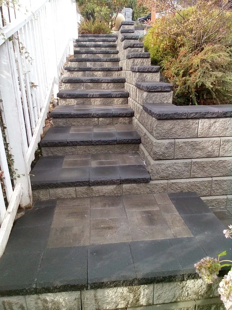 Professional lawn mowing service in Sedro-Woolley, WA by New Landscape
