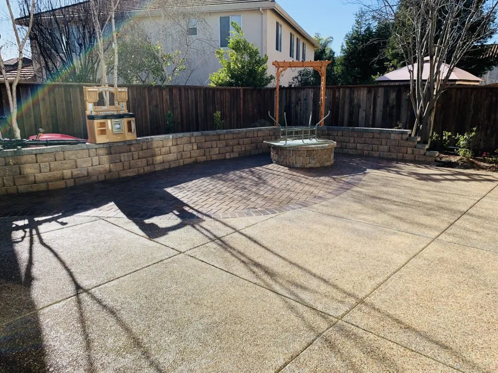 Reliable lawn mowing service for year-round maintenance across Burlington, WA - New Lawn Care & Landscape