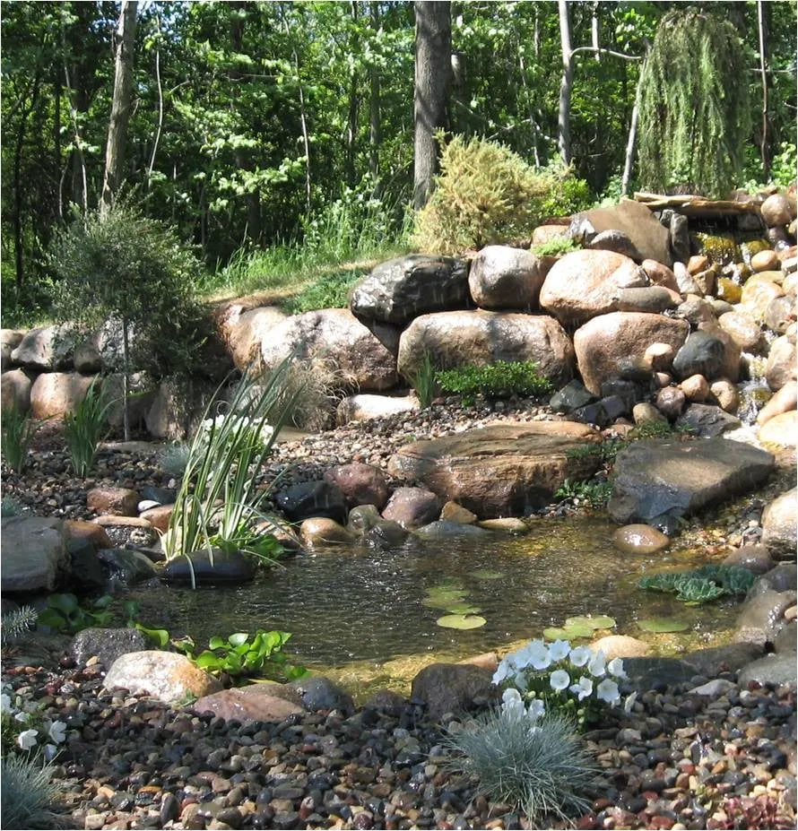Expert outdoor landscaping in Mound, MN - New Leaf Landscaping and Design