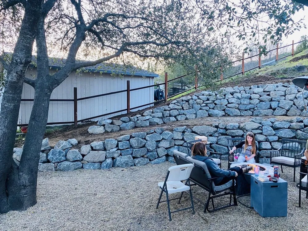 Reliable yard maintenance near you in Healdsburg, CA by New Leaf Landscaping