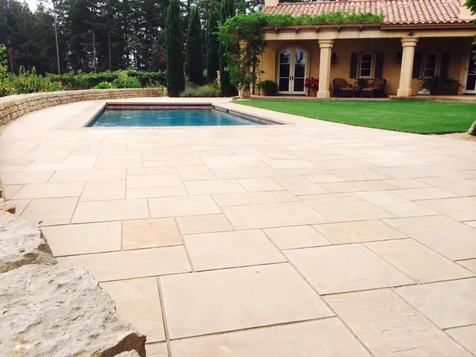 Custom garden landscaping for homes in Healdsburg, CA by New Leaf Landscaping