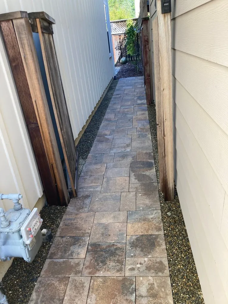 Trusted outdoor landscaping experts serving Healdsburg, CA - New Leaf Landscaping