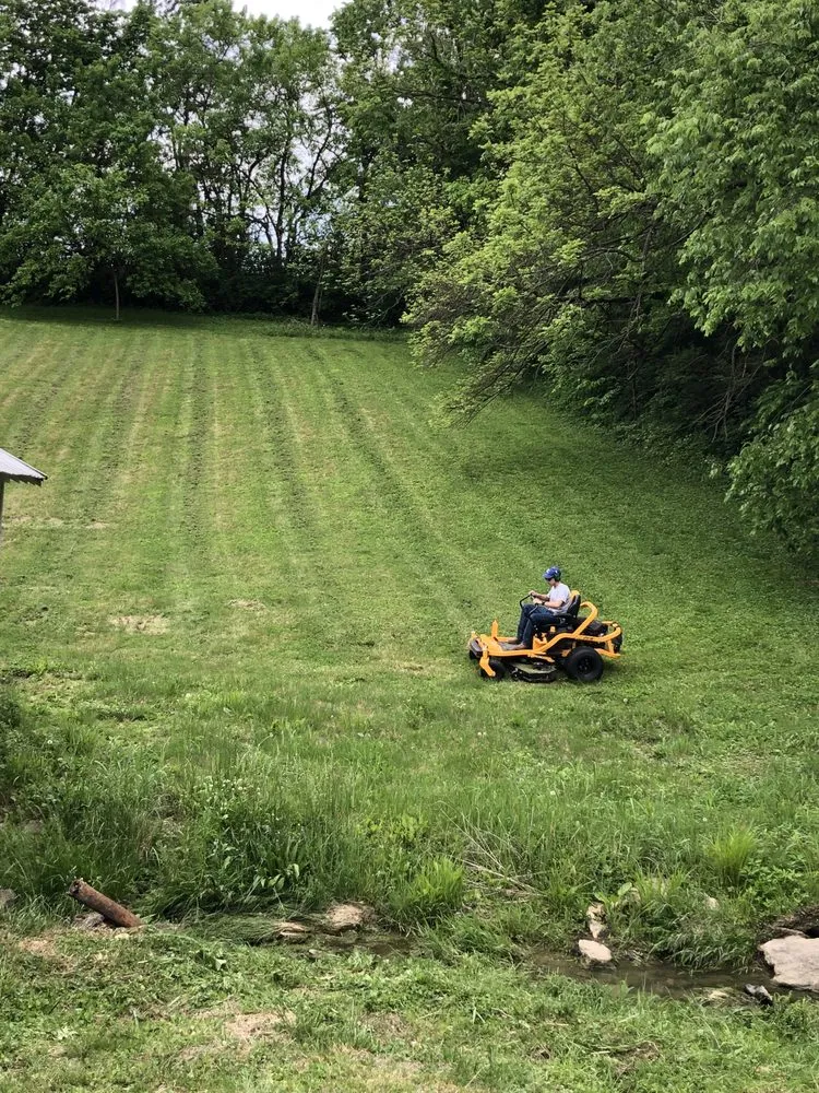 Local garden landscaping experts serving Maysville, KY - New Leaf Lawn Care