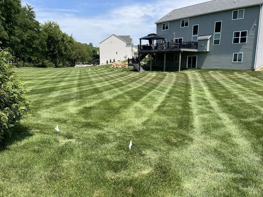 Affordable lawn care service with custom design across West Unity, OH - New Leaf Lawn Solutions