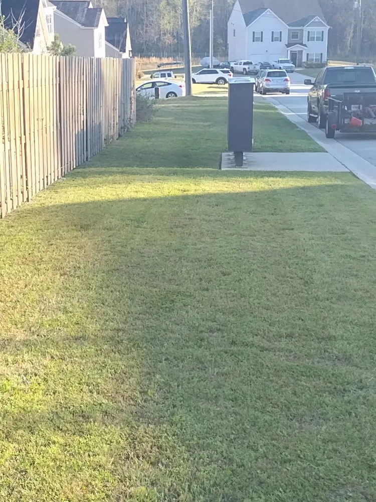 Top-rated lawn mowing service experts serving Evans, GA - New Leaf LawnCare