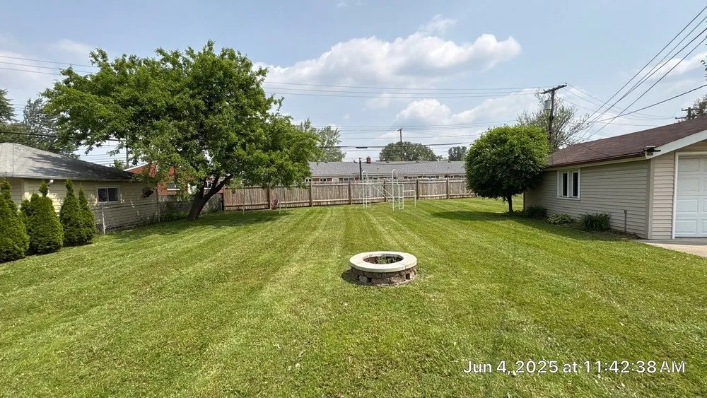 Affordable landscaping services with custom design across Warren, MI - New Leaf Property Preservation