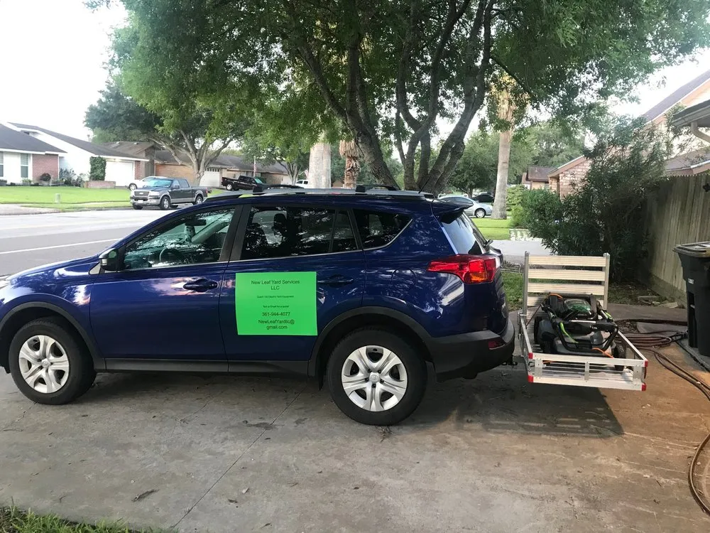 Professional yard cleanup service for beautiful yards across Corpus Christi, TX - New Leaf Yard Services