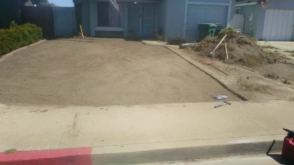 Top-rated lawn care service in Santa Maria, CA - New Life Landscape