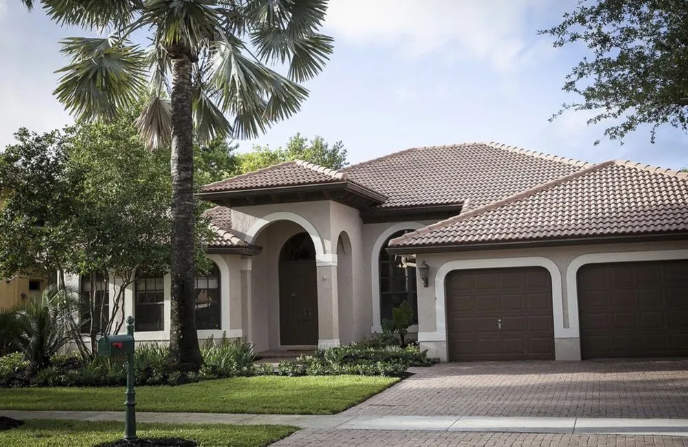 Trusted landscape installation for homes across Fort Lauderdale, FL - New Life Landscaping