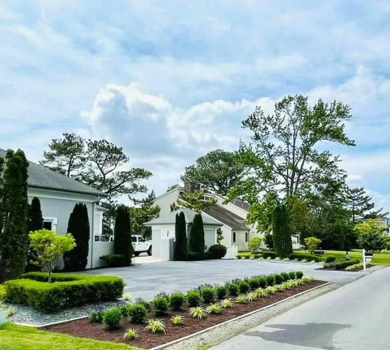 Affordable lawn care service for year-round maintenance in Seaford, DE by New Life Landscaping