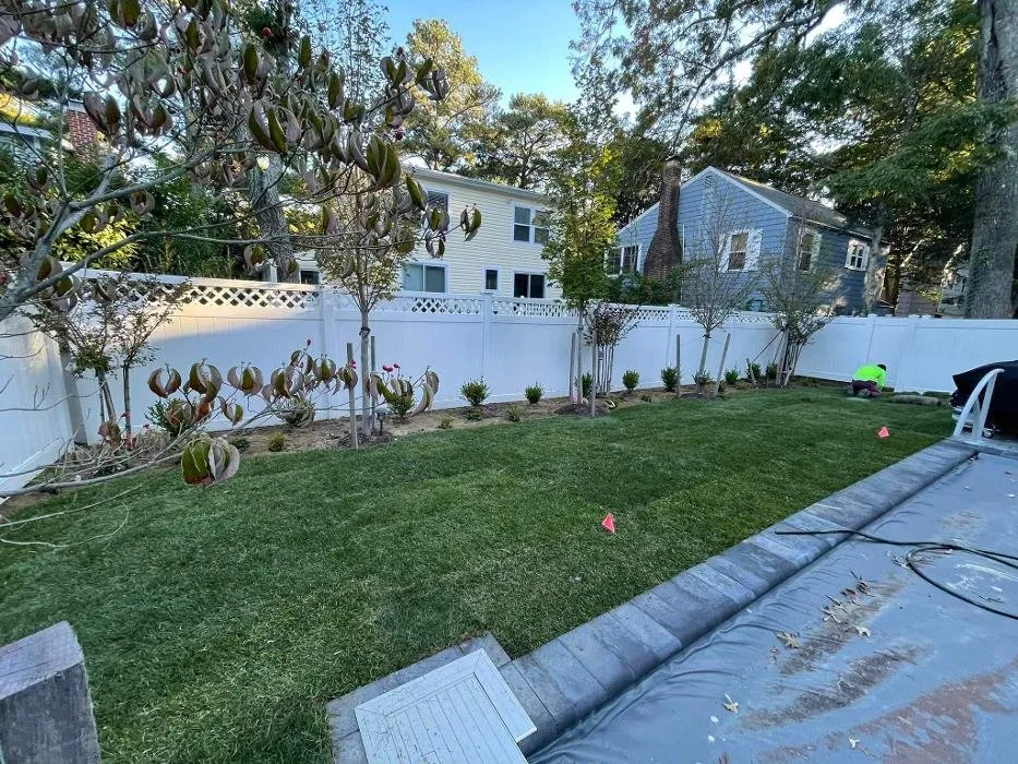 Local yard cleanup service in Seaford, DE by New Life Landscaping