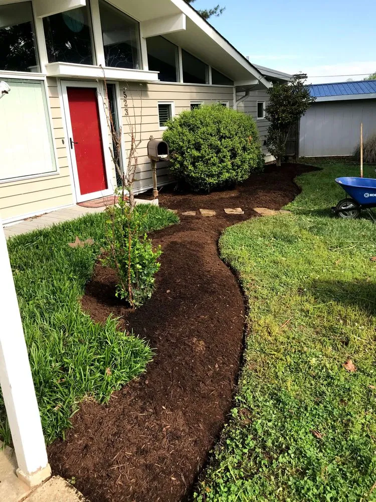 Reliable outdoor landscaping in Amherst, VA - New Life Lawn & Landscaping