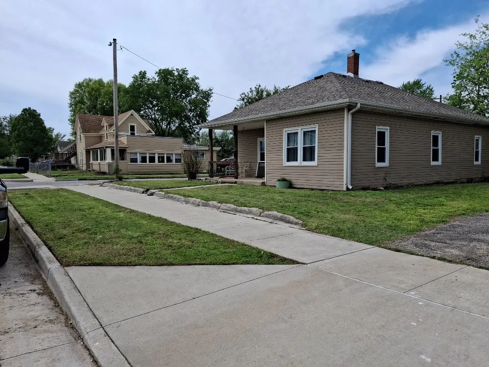 Top-rated landscaping services in Granby, MO by New Life Lawn Care