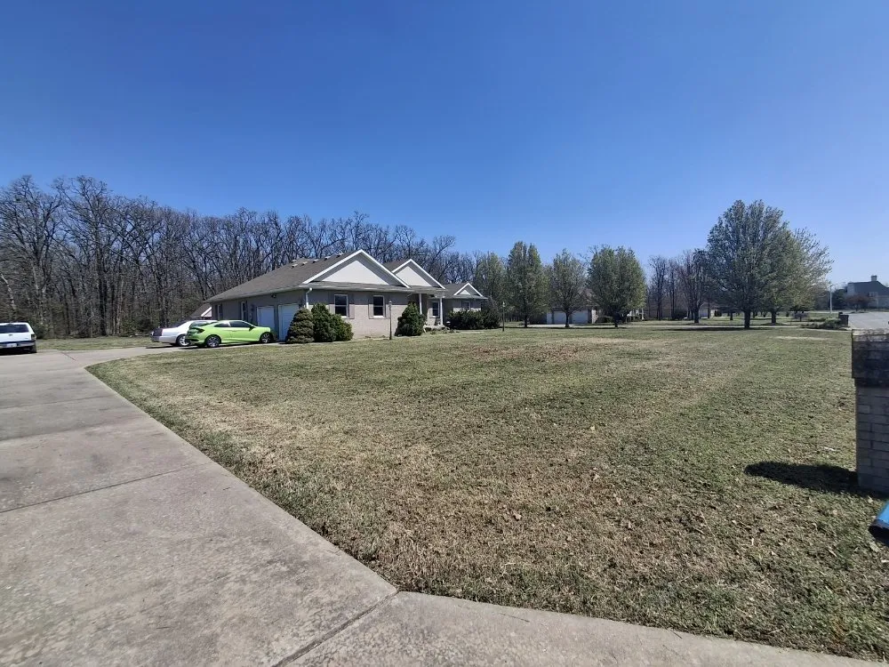 Professional lawn care service in Granby, MO - New Life Lawn Care