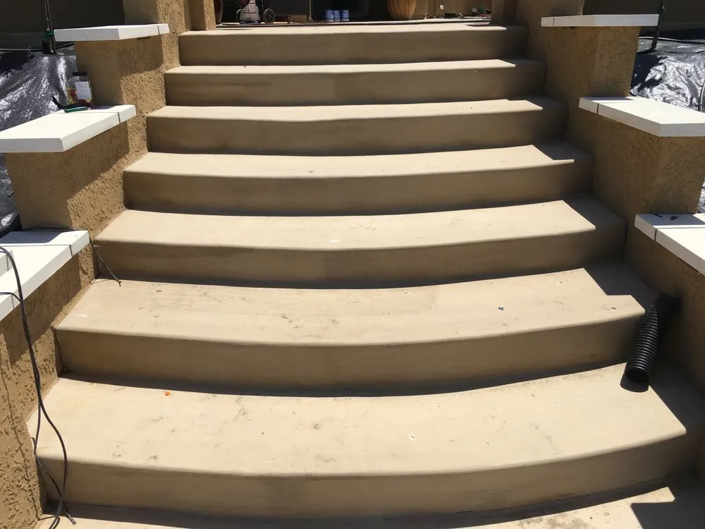 Affordable lawn mowing service in Turlock, CA - New Line & Curb