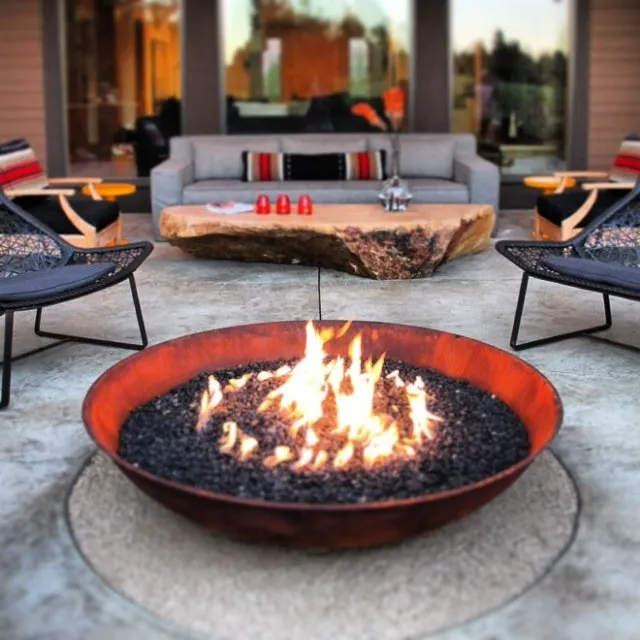 Affordable outdoor landscaping for homes in Aurora, CO by New Line Design