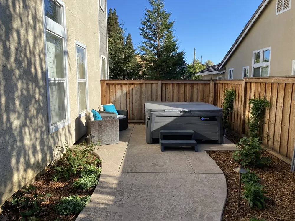 Expert residential landscaping for beautiful yards across Farifield, CA - New Look Landscape
