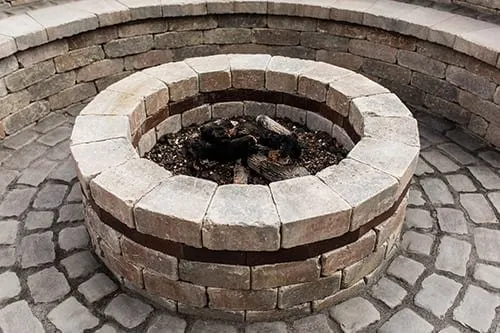 Top-rated outdoor landscaping experts serving Harrisburg, PA - New Outlook Landscaping