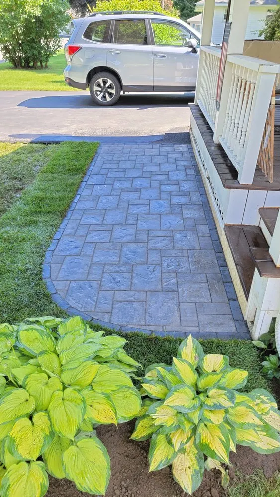 Expert landscape installation experts serving Westmoreland, NY - New Perspective Landscaping