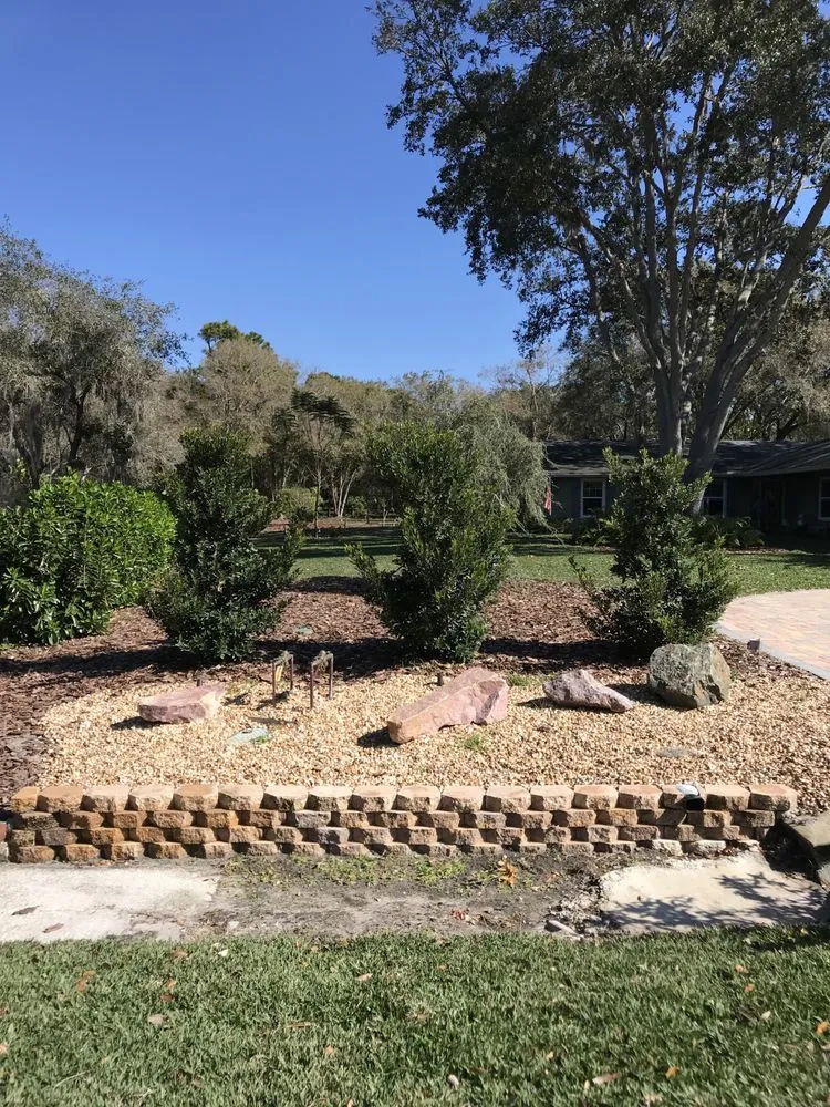 Reliable yard cleanup service experts serving Bradenton, FL - New Roots Landscape Design