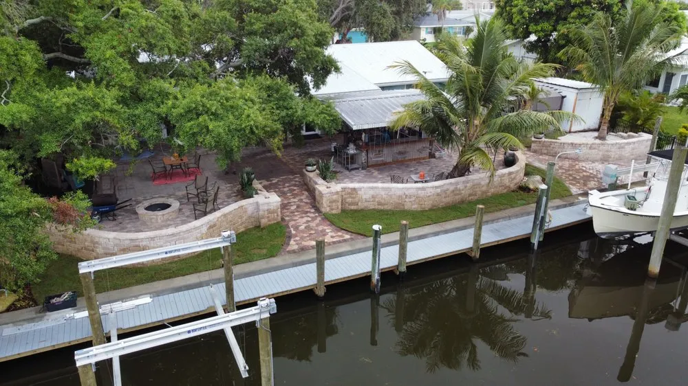 Affordable landscaping services experts serving Bradenton, FL - New Roots Landscape Design