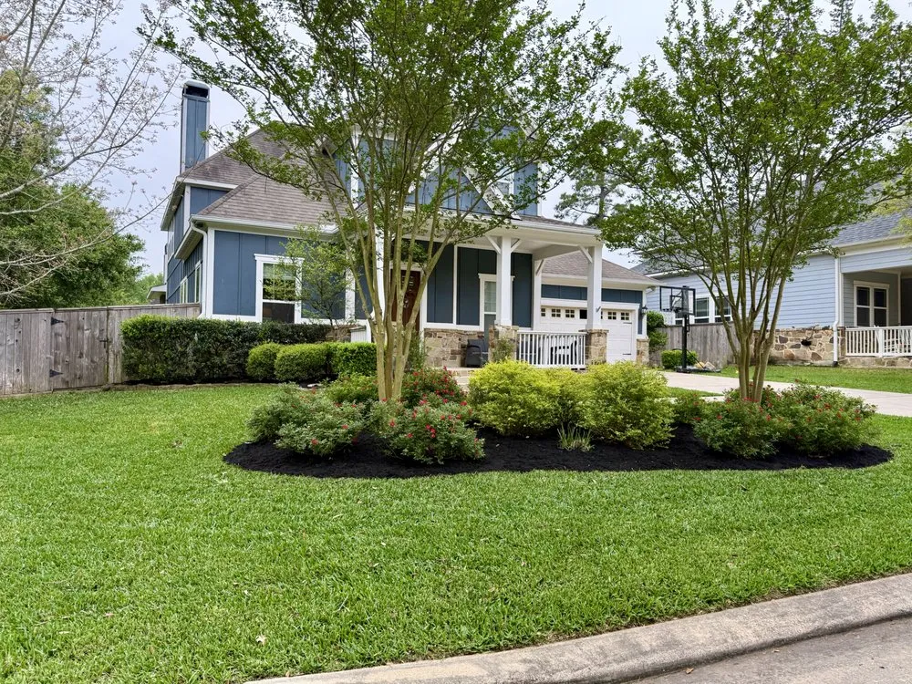 Professional garden landscaping in Montgomery, TX - New Standard Lawn Care