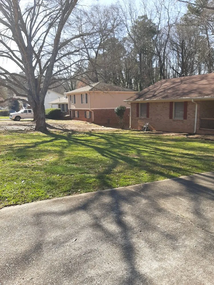 Custom outdoor landscaping in Conyers, GA - New Summer Landscapes