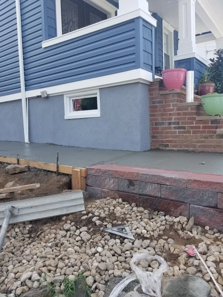 Expert residential landscaping experts serving Staten Island, NY - New Twins Landscaping and Construction