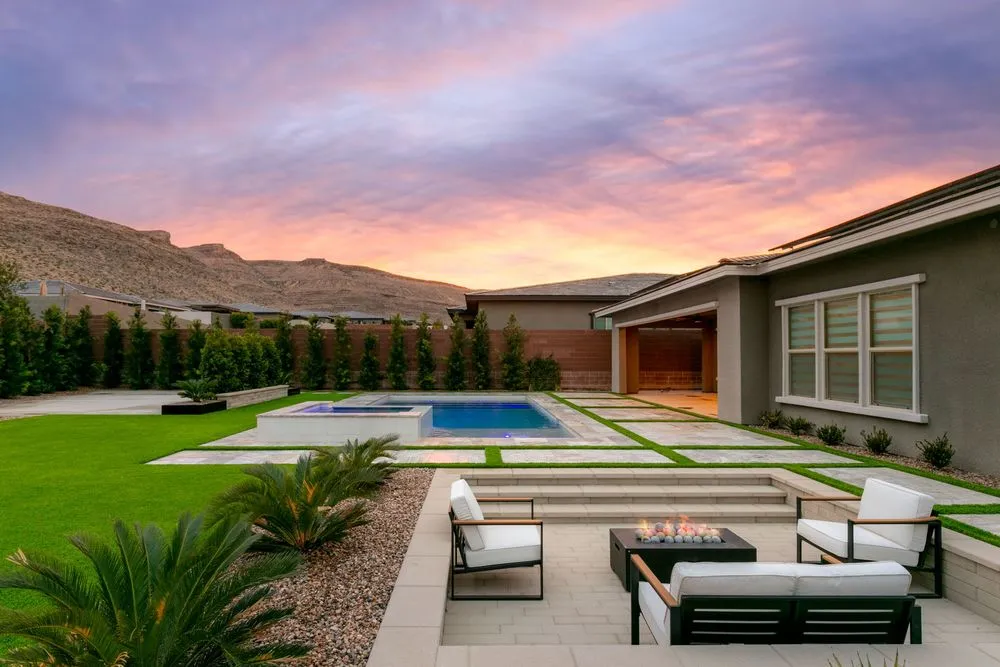 Reliable lawn mowing service for year-round maintenance across Las Vegas, NV - New View Landscapes