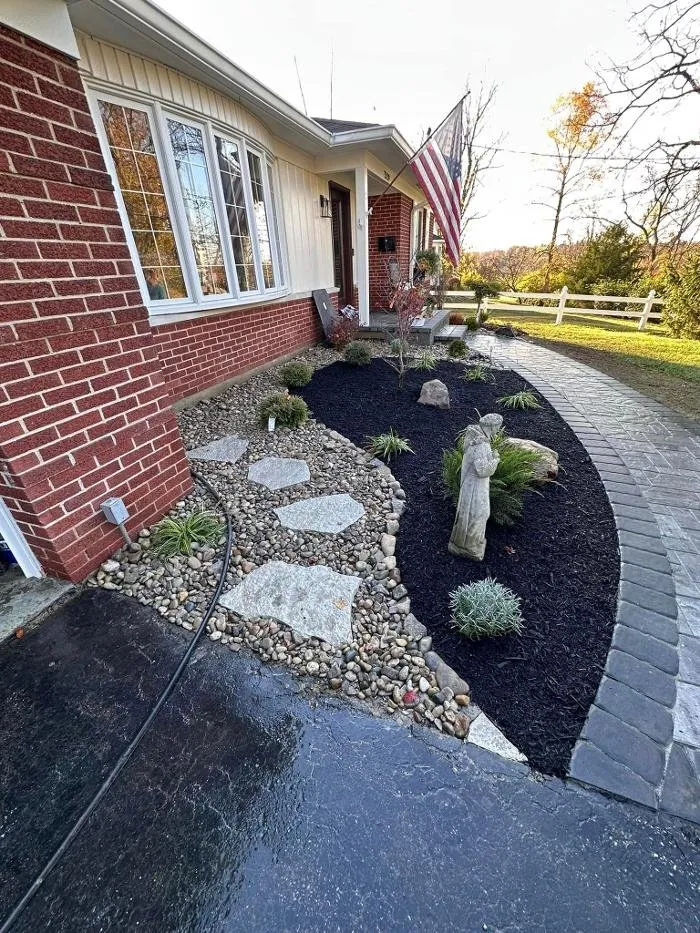 Top-rated yard maintenance in Williamsburg, OH - New View Landscaping